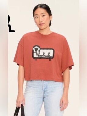 Woolrich sheep logo cropped tee M 100% cotton Boxy street wear burnt Orange